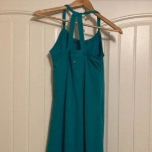 Green Athletic Dress Medium Built In Bra Sleeveless GUC Stretch Midi